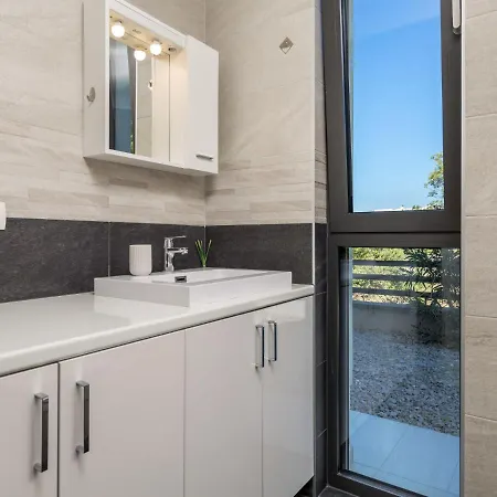 Albi By Interhome Kostrena