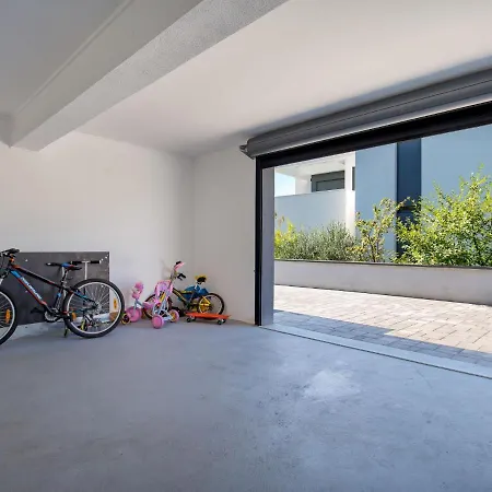 Albi By Interhome Villa Kostrena